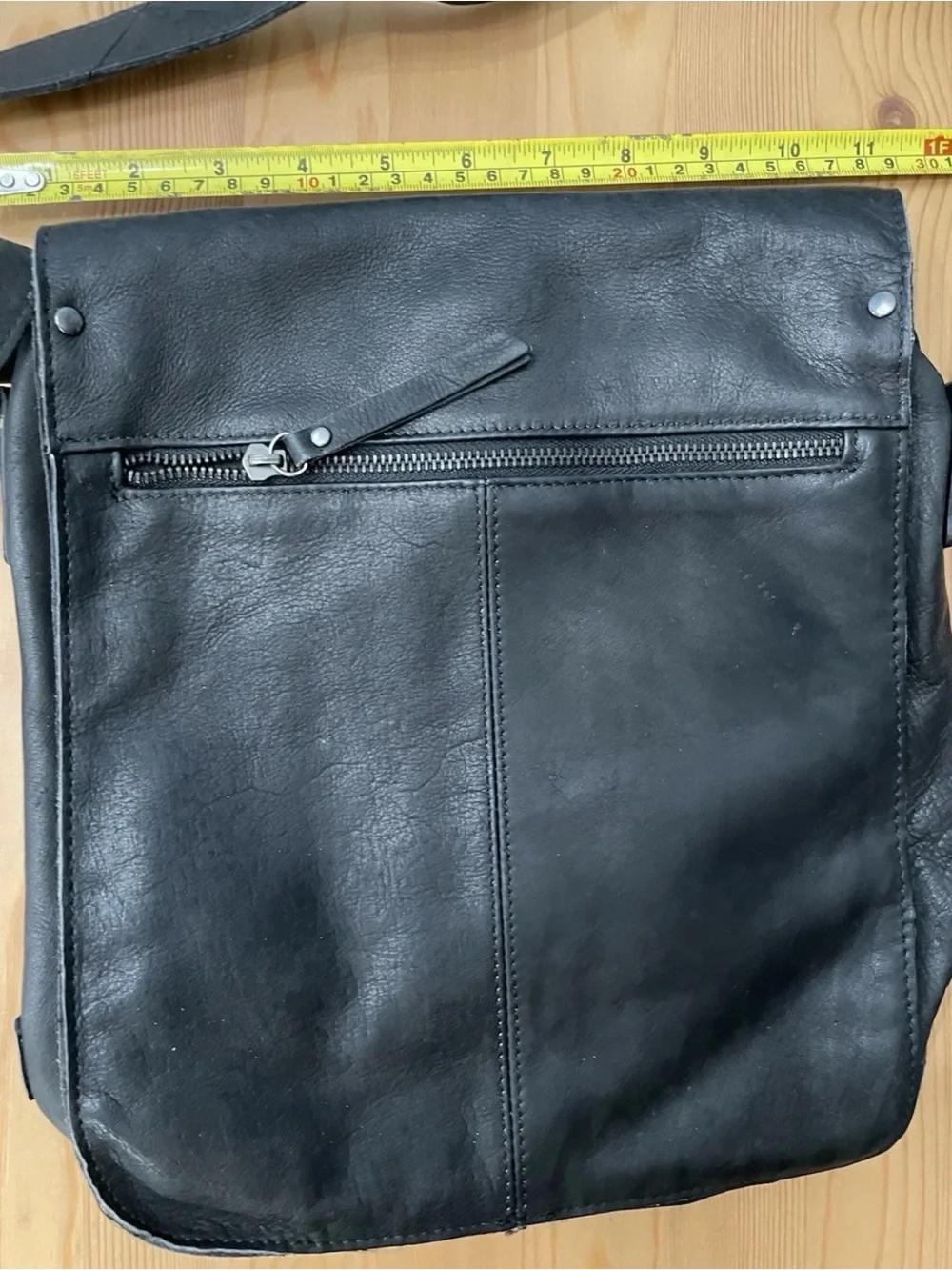 Kenneth Cole New York Black Leather Crossbody Messenger Bag for Men
